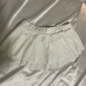🤍Sexy Mini White Skirt🤍